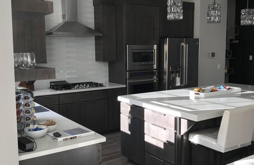 Cottonwood Heights House | Beautiful Ski or Summer home at the base of the Cottonwood Canyons