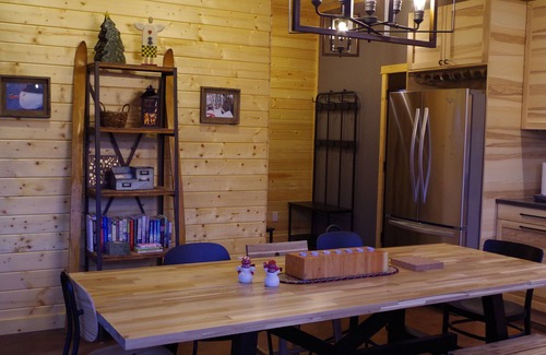 Okanagan-Similkameen Ski Chalet | Beautiful Ski-in/Ski-out Chalet on Grandfathers Trail with Sweeping View