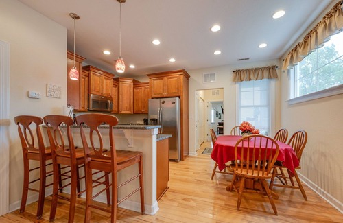 Buckroe Beach House | Beautiful & Spacious Beachside Escape - Sleeps 10!