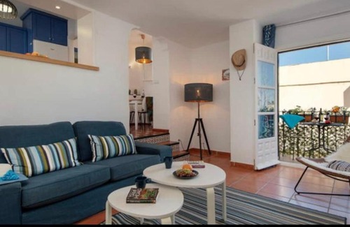 Torremolinos City Centre Apartment | Beautiful Spanish apartment in Torremolinos