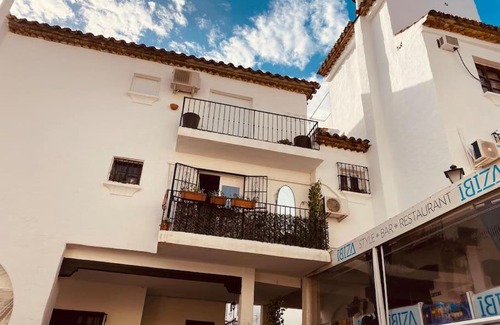 Torremolinos City Centre Apartment | Beautiful Spanish apartment in Torremolinos