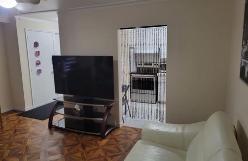 Richmond Hill Apartment | Beautiful stay