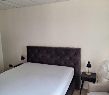 Scheepvaartkwartier Apartment | Beautiful studio 14F in chic neighborhood in center