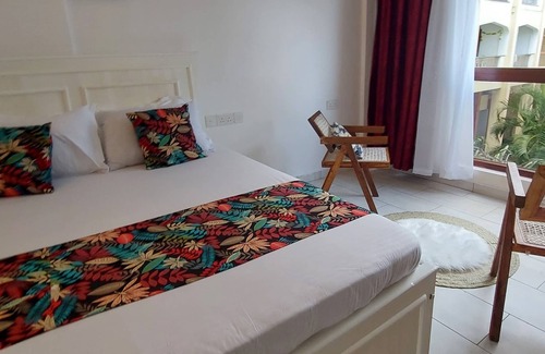 Diani Beach Apartment | Beautiful studio apartment on a beach front property and has 2 pools.