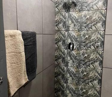 Germiston Apartment | Beautiful studio apartment in Hazel Park