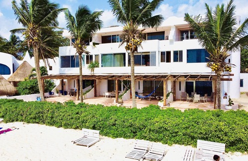 Puerto Juarez Apartment | Beautiful Suite double beach front