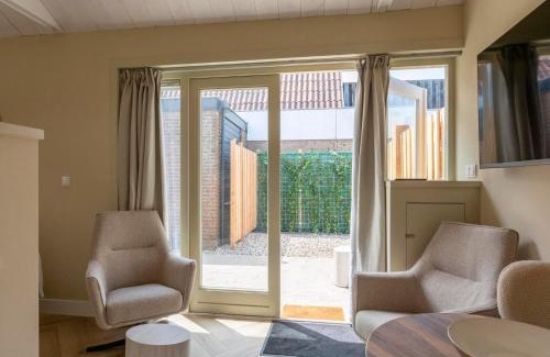 Callantsoog House | Beautiful suite on the village square