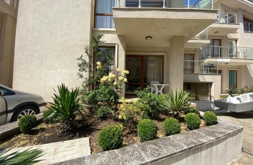 Byala House | Beautiful Sun Village with sea view