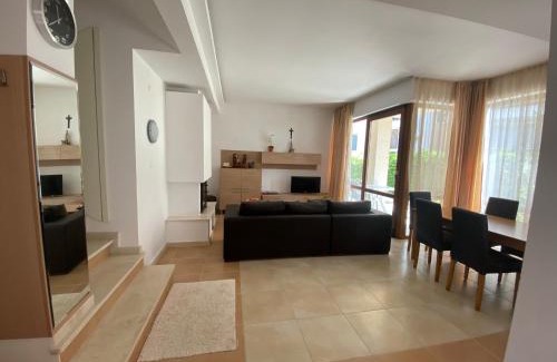 Byala House | Beautiful Sun Village with sea view