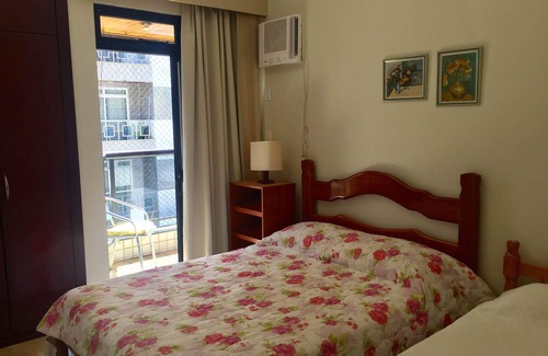 Vila Nova Apartment | Beautiful three bedroom apartment (one suite) in Cabo Frio, Praia do Forte.