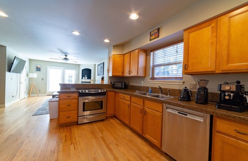 Baker House | Beautiful Townhome in Historic Denver Neighborhood From Experienced Superhost