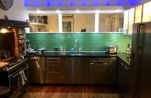 Hackney Downs Apartment | Beautiful Victorian townhouse flat facing park