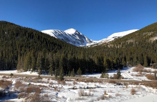 Breckenridge Apartment | Beautiful Views Of Mt Quandary Off Private Balcony