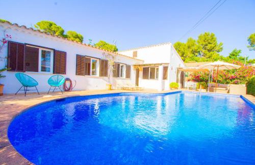 Puerto de Pollensa Apartment | Beautiful villa near the beach