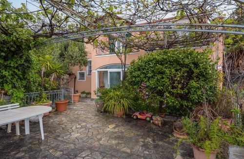 Alassio House | Beautiful villa for 4 guests with WIFI and terrace