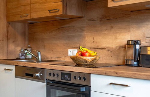 Oetz Villa | Beautiful villa for 5 guests with WIFI, TV and balcony