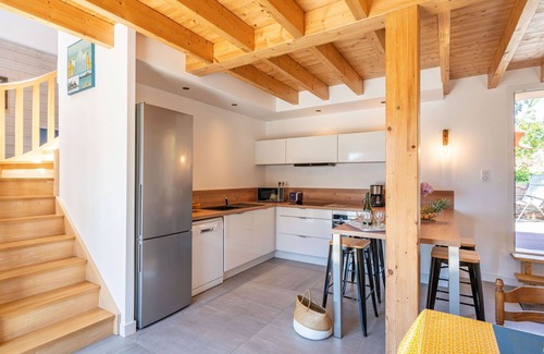 Primelin House | Beautiful villa for 6 guests with WIFI, TV, terrace and pets allowed