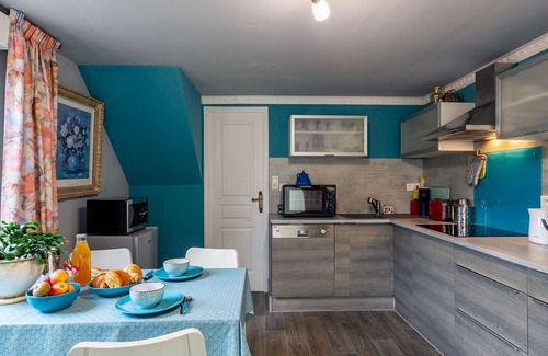 Locquirec House | Beautiful villa for 3 guests with WIFI, TV, patio, pets allowed and parking
