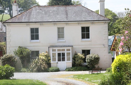 Chillington House | Beautiful villa for 14 guests with WIFI and pets allowed