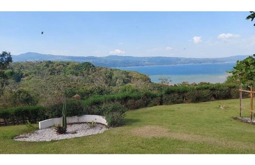 Arenal Apartment | Beautiful villa in front of lake Arenal Apt #4