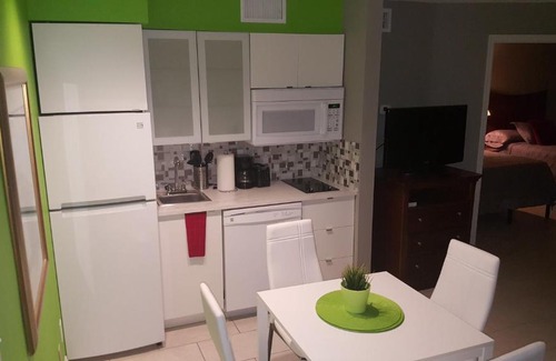 Florida Central Atlantic Coast Apartment | Beautiful Villa only 5 min from Disney