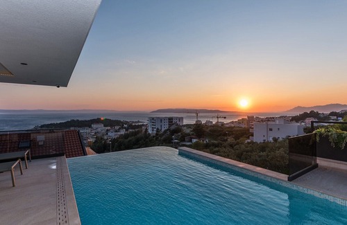 Moca Villa | Beautiful Villa Rhapsody 1