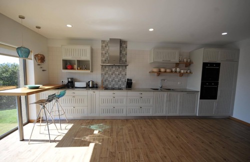 Calheiros House | Beautiful villa with private heatable pool