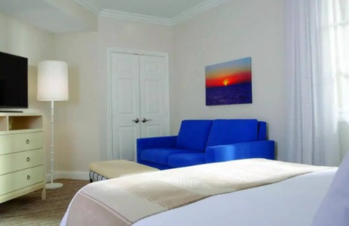 Newport Coast Resort | Beautiful Villa with Views, Pools, Spa & Gardens for Relaxing by the Sea