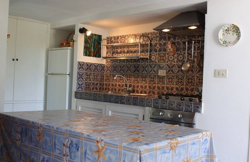Ponza Villa | Beautiful villa within walking distance of the harbor, near Chiaia di Luna.