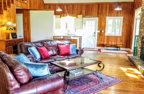Beaufort House | Beautiful Water Views, Huge Yard, Boat Dock, Private, Quiet, Minutes to Beaufort