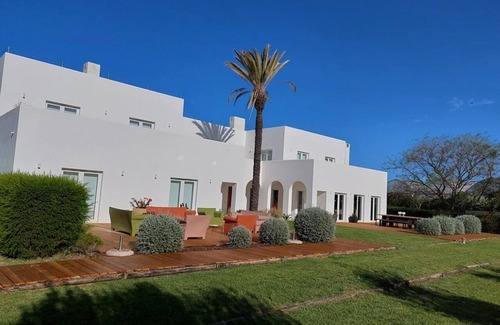 Moncarapacho e Fuseta Villa | Beautifull Villa with Ocean View in Tavira