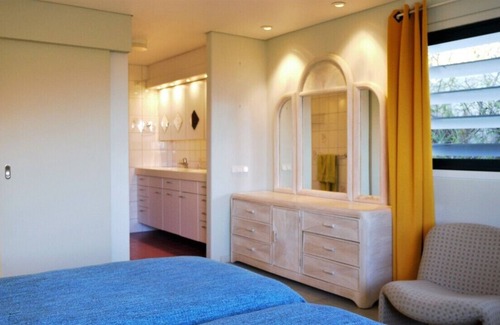 Bisento Villa | Beautifull villa with pool and awesome Seaview