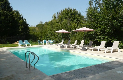 Daglan House | Beautifully converted stone barn near Daglan, Perigord Noir, heated pool