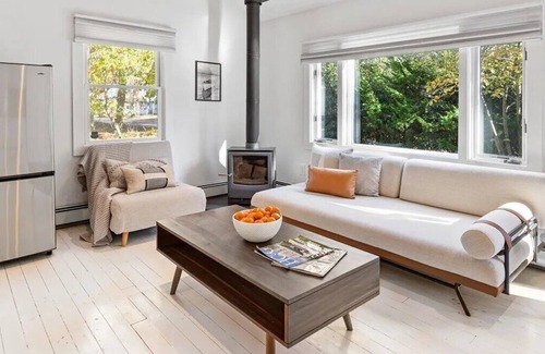 Noyack House | Beautifully Designed Sag Harbor Cottage Steps to Noyack Bay, Perfect for.