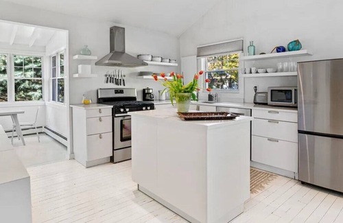 Noyack House | Beautifully Designed Sag Harbor Cottage Steps to Noyack Bay, Perfect for.