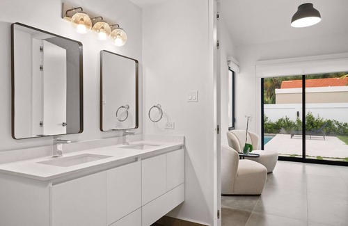 Sabanera Dorado House | Beautifully remodeled and spacious home available for rent