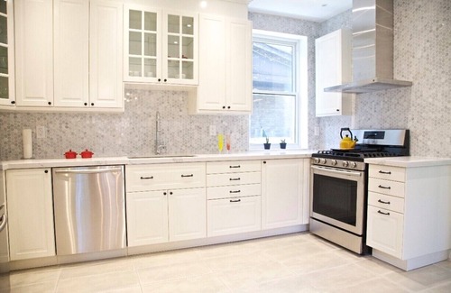 Cedarvale House | Beautifully Renovated Toronto Home with great outdoor space and deck