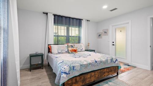 Fort Pierce Villa | Beautifully Renovated Villa Across the Street from the Ocean