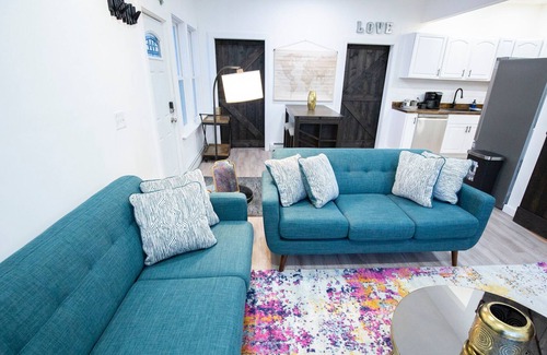 Lewiston Apartment | Beautifully renovated Apt with Mid-Century Modern Flair!