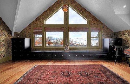 Park City House | Beautifully Restored Sandstone Home on 10 acres