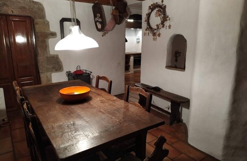 Chassiers House | beautifully situated authentic holiday home in natural stone with small pool