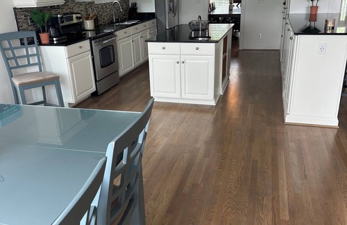 Prospect House | Beautifully updated 4BR river home in Prospect. Private dock. 2 car gr. EV chgr.