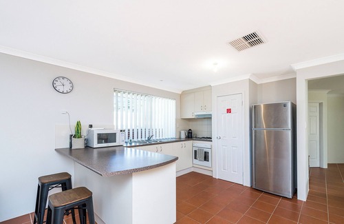 Guilderton House | Beauty And the Beach - Coastal Comfort at its best.