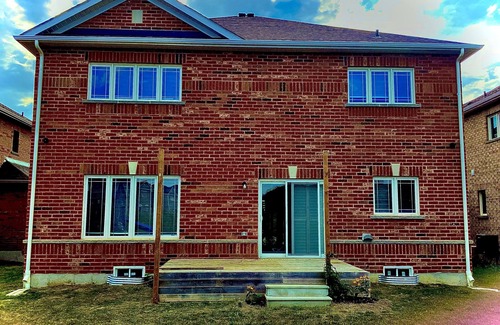 Beaverton House | Beaverton Cottage (5 minutes away from a beach and boating centre)