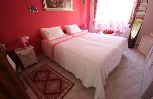 Sestu House | beb "Ziu Antoi e Zia Srivia"