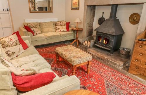Carnforth House | Beckside Cottage