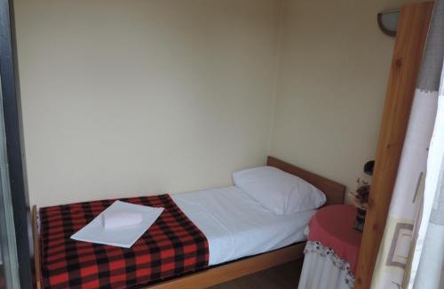 Ogulin House | Bed and Breakfast Victoria