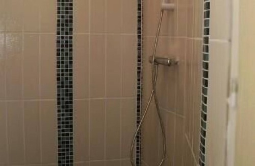 Medis House | BED & BREAKFAST, 5 min from the BEACHES of Royan, garden, kitchen, HEATED SWIMMING POOL!
