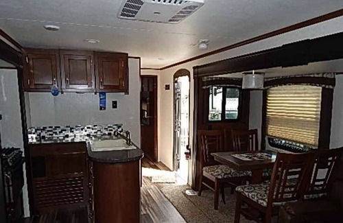 Northville House | Bed & Brewery: Luxury Camper North Fork Farm