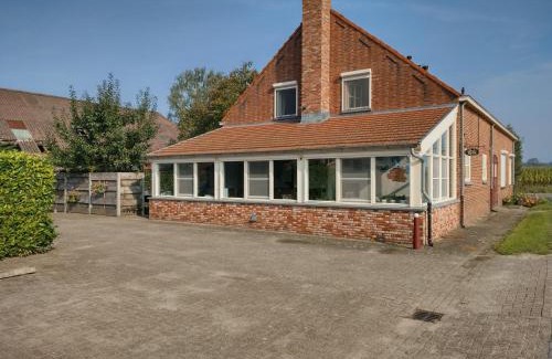 Baarle-Nassau Bed & Breakfast | Bed op de Reth